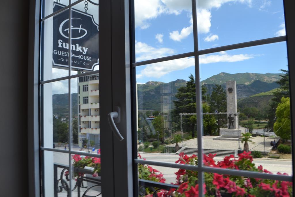 Funky Guest House & Adventures Permet Exterior photo